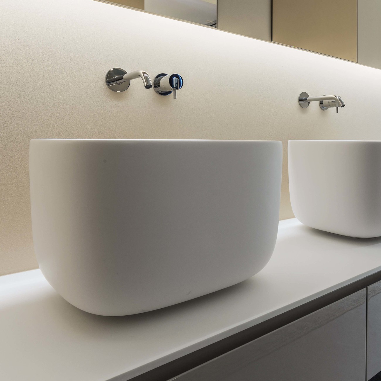 Antonio Lupi Poggio Rectangular top mount basin - Image 5